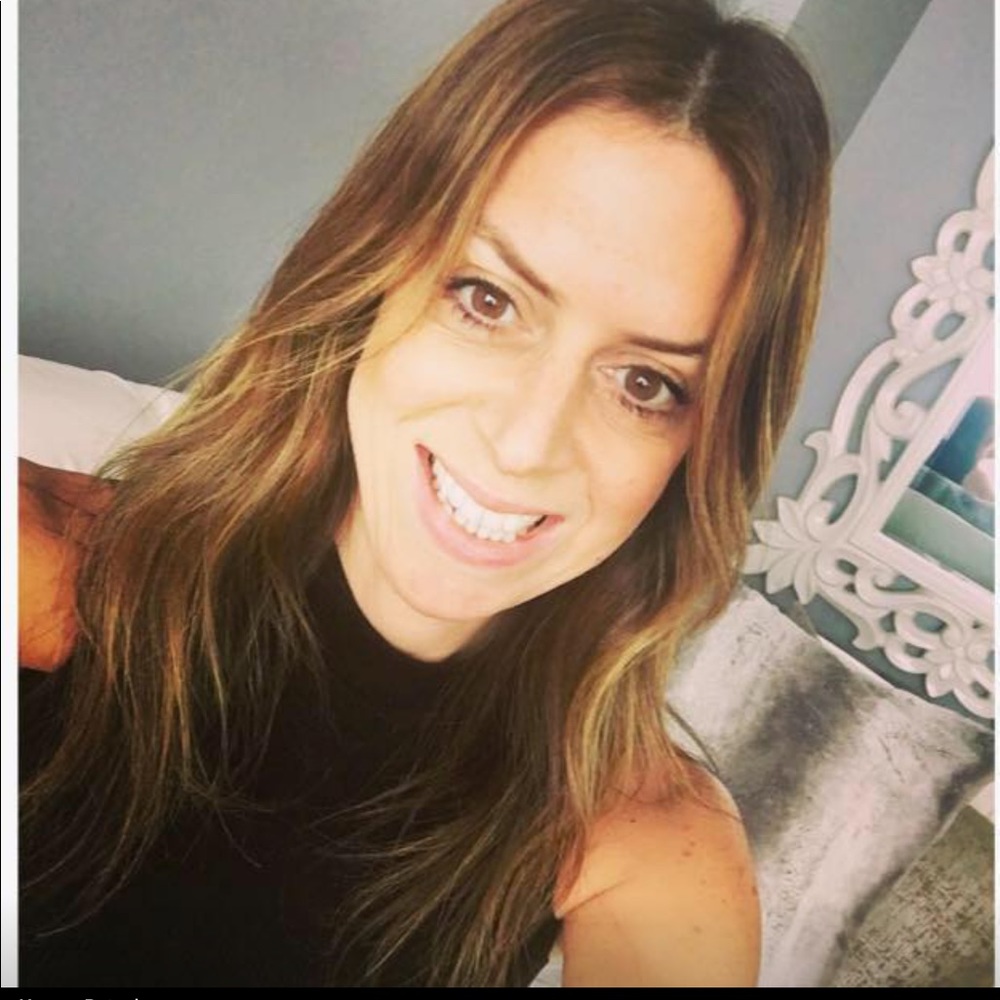 Meet your Posher, Yarona